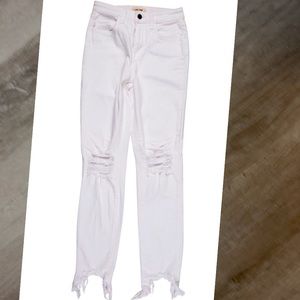 L'agence Mid-Rise White Jeans. Size 23.